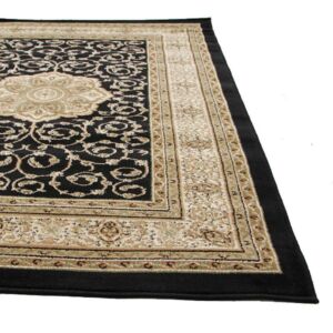 Black Rug | Classic Pattern