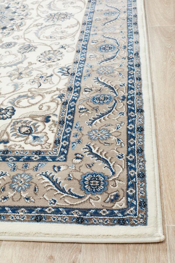 White Traditional Rug | Colour White With Beige Border
