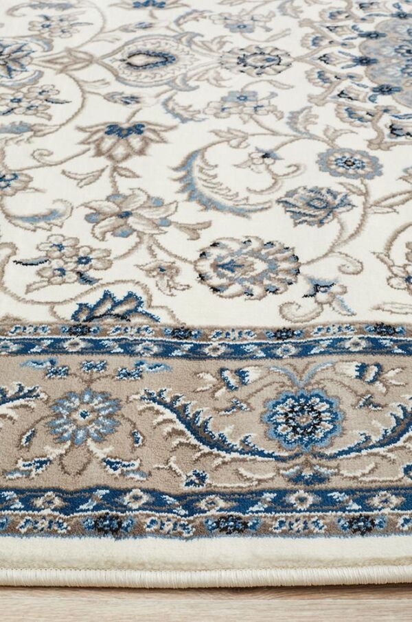 White Traditional Rug | Colour White With Beige Border