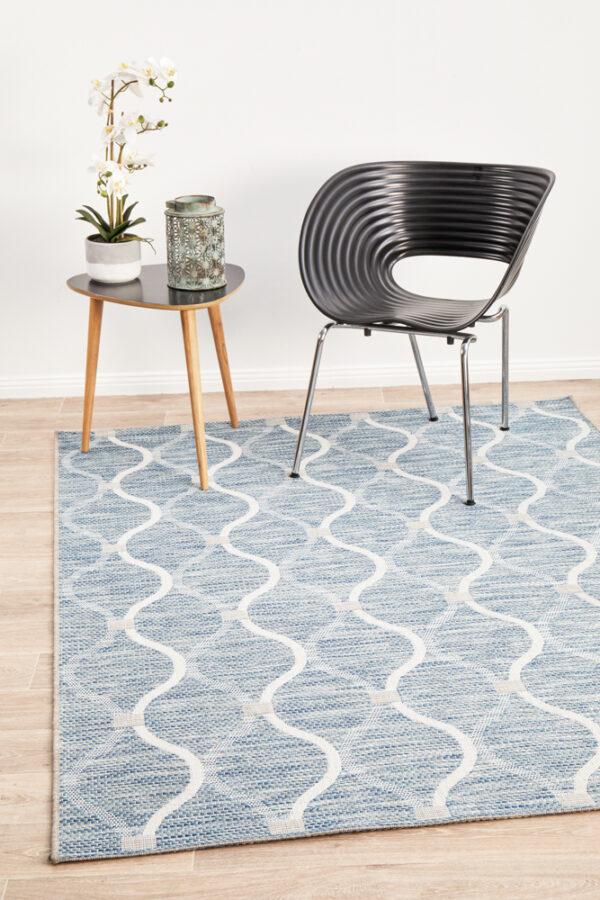 Alfresco Dining Outdoor Rug