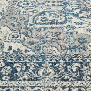 Area Rug overlocked edge
