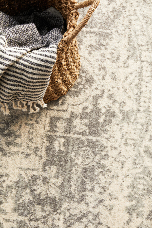 Dream White Silver Rug