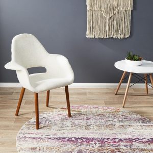 Trendy Fuschia Colour Rug