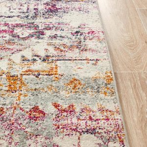Trendy Fuschia Colour Rug