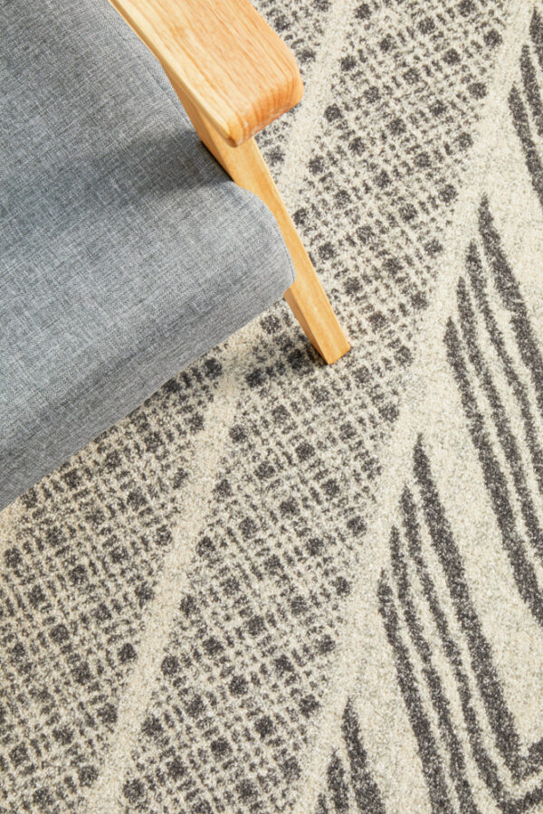 Modern Tribal Design Grey Rug zoomed in