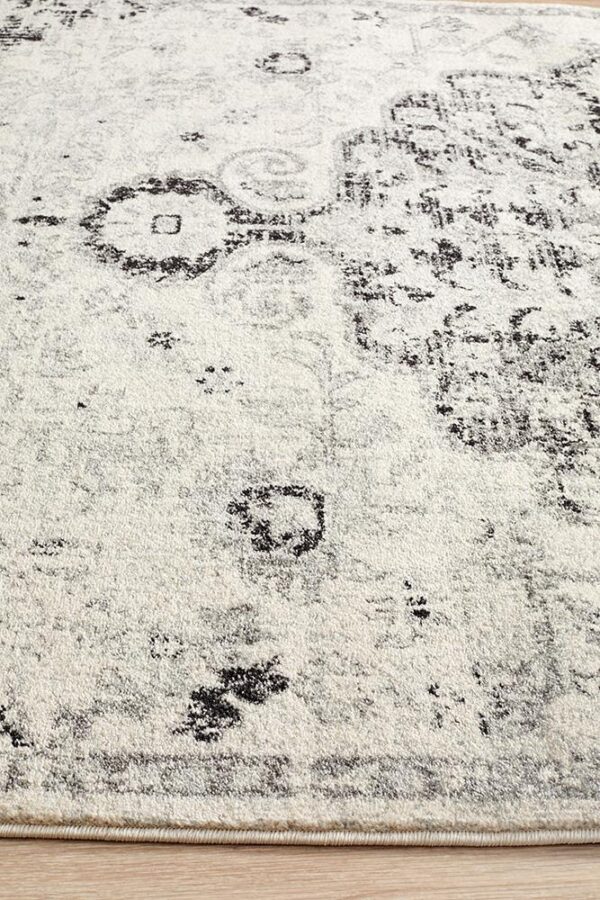 Museum Design Shaded Rug close up