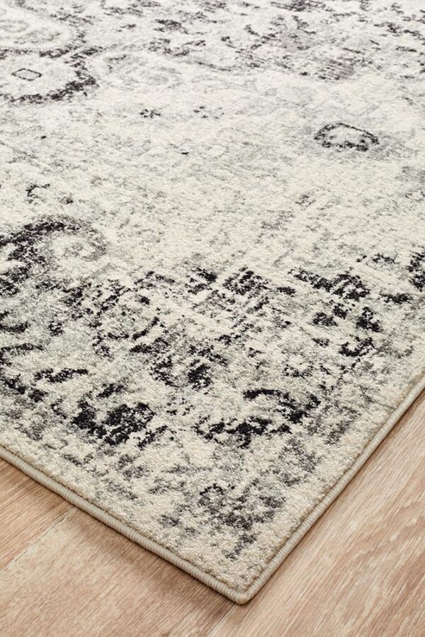Museum Design Shaded Rug corner