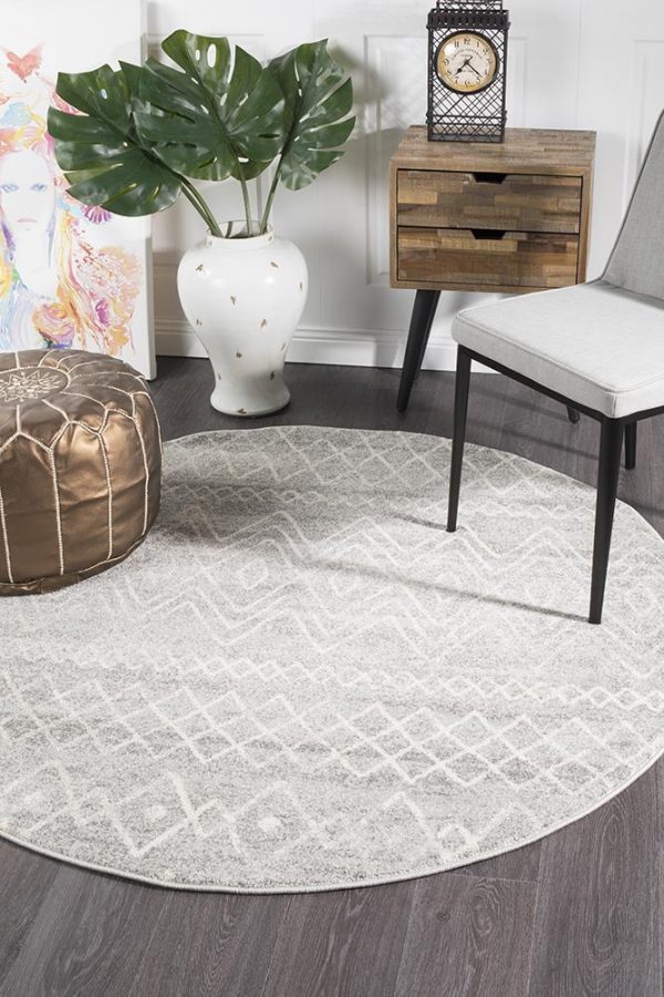 Floor Rug | Rustic Tribal Design