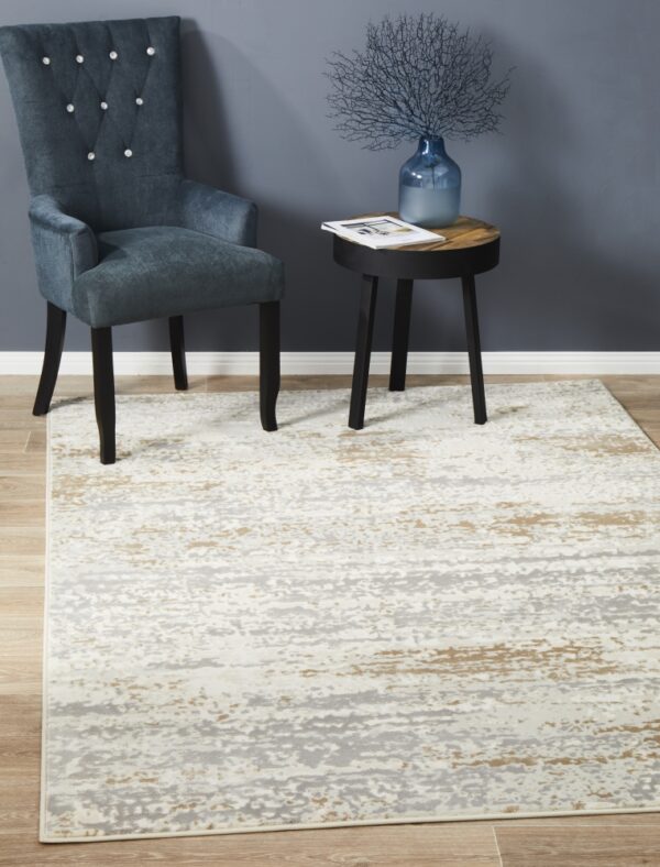 Luxury Cream Style Rug