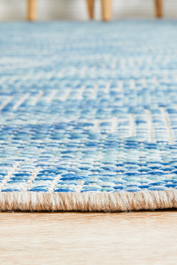Outdoors Rug Perfect Balcony Mat Side View