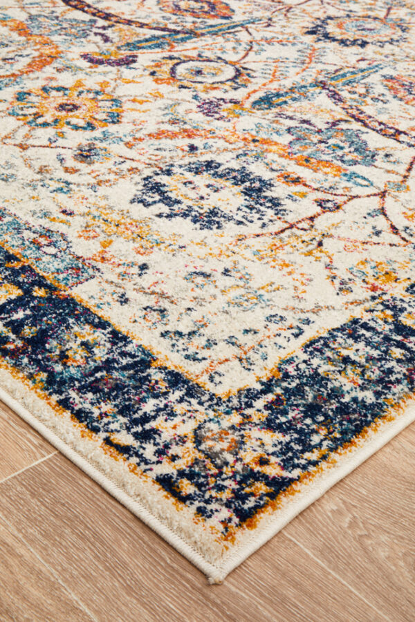 Pattern Rug corner view