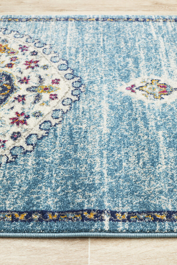 Rococo Rug runner close up