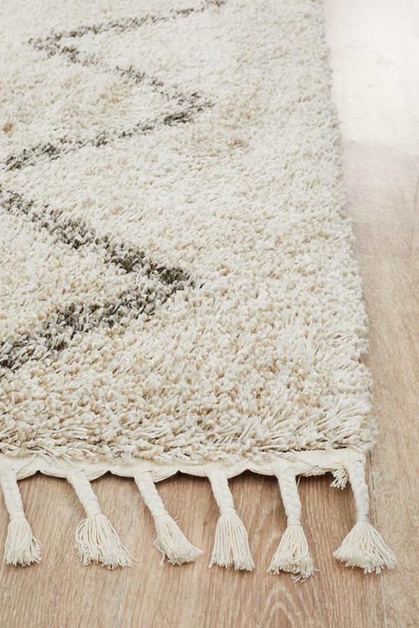 Fringe edge rug