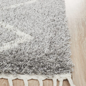 Condensed Shag Pile Rug Corner