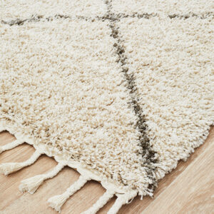 Chunky Thick Style Rug Fringed Edge
