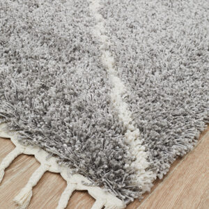 Solid Thick Pile Rug Corner Pattern