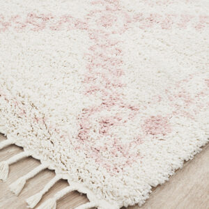 Gorgeous Rug Corner Photo