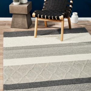 Low Pile Wool Rug