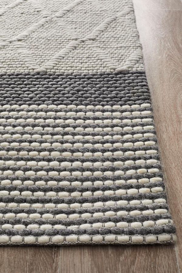 Low Pile Wool Rug Texture Profile