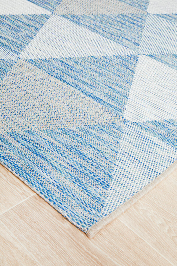 Exterior Rug Close Up Photo of Pattern