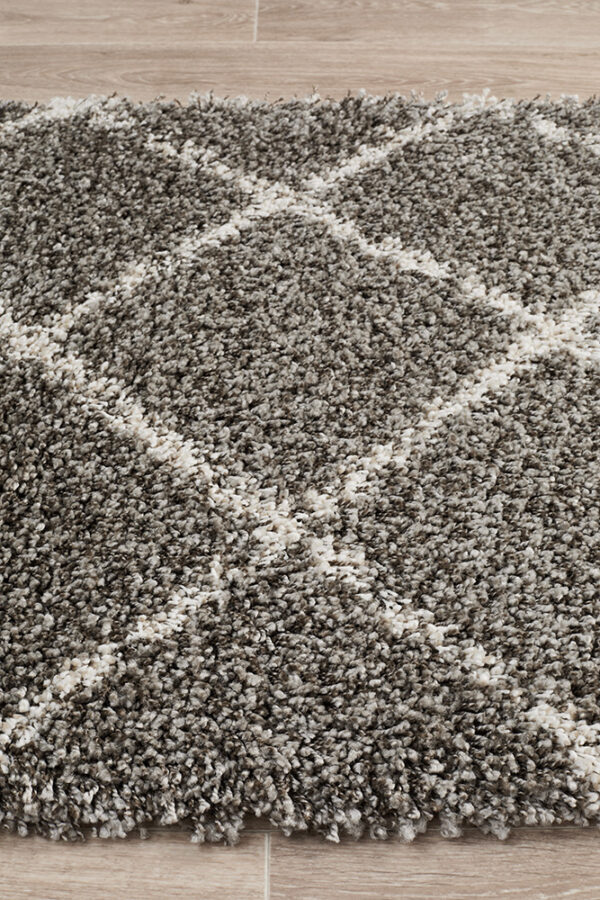 Thickset Rug Close