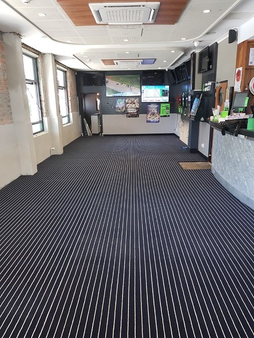Marine Carpet Teak Navy Cream
