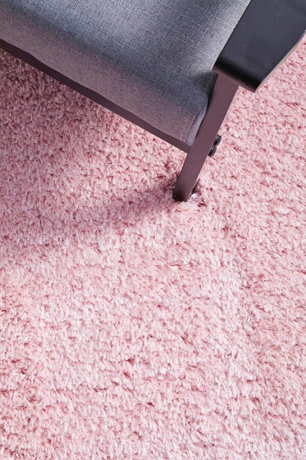 Angel Pink Rug Cloe up colour