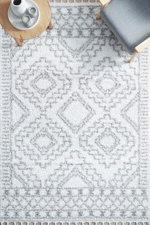 White Pattern Shag Rug