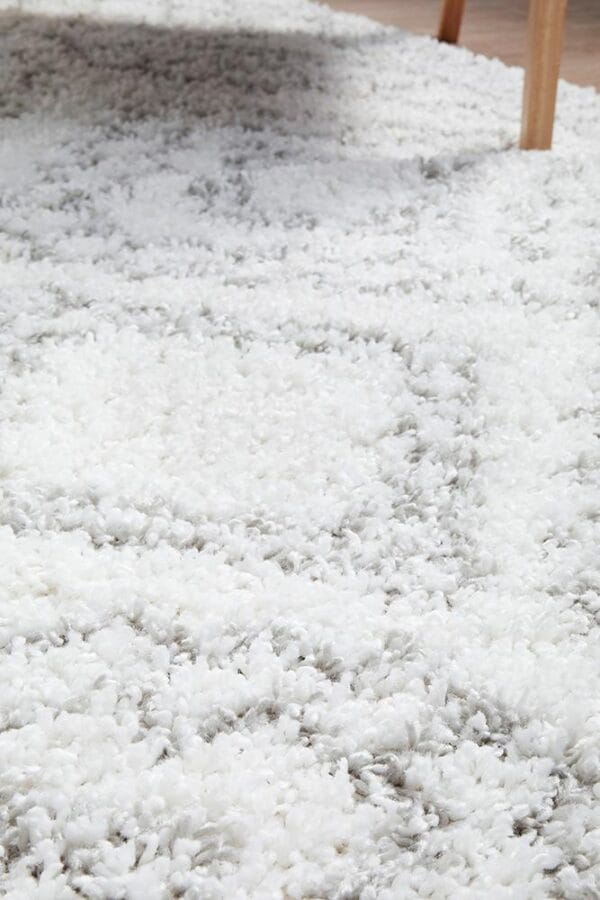 White Pattern Shag Rug