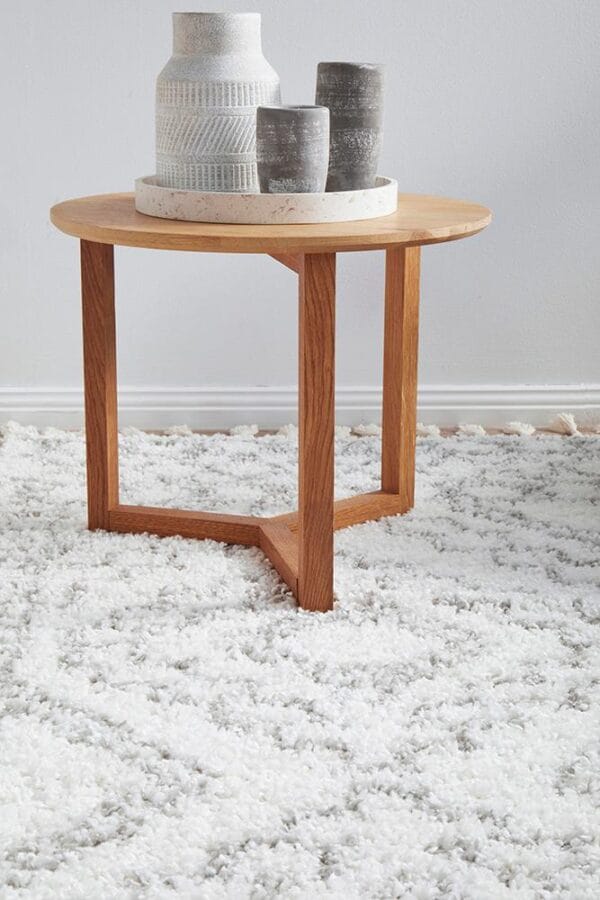 White Pattern Shag Rug