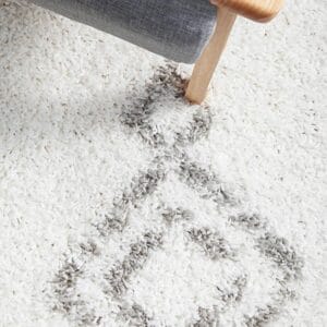 White Design Shag Pile Rug