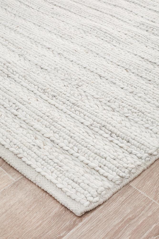 Soft Ivory Rug Handwoven Ivory Rug | Carpet Capers | Attractive Appeal