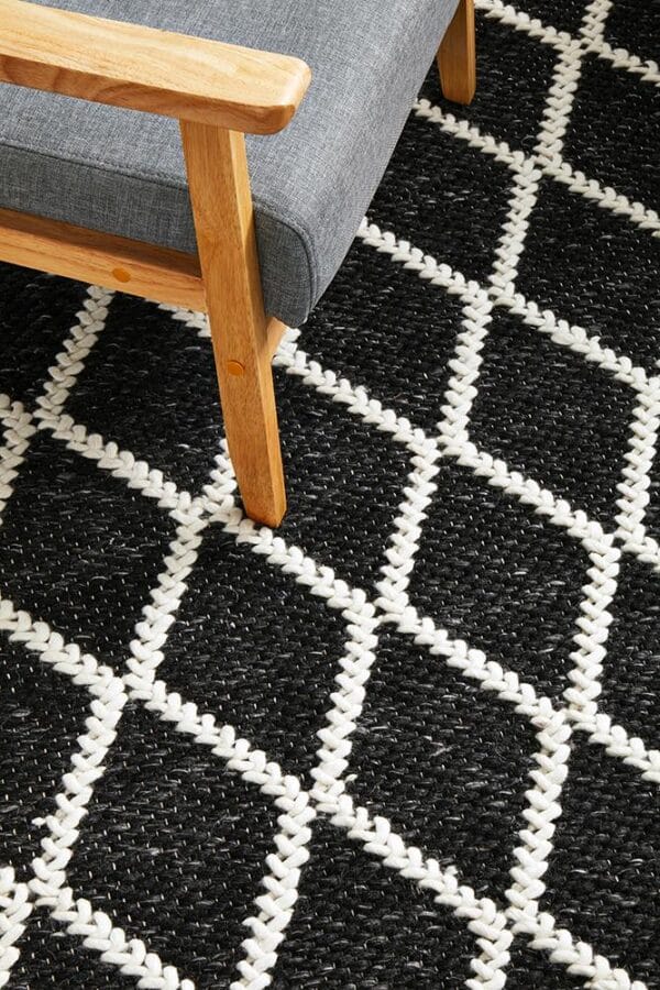 Black White Wool Blend Rug Flatweave