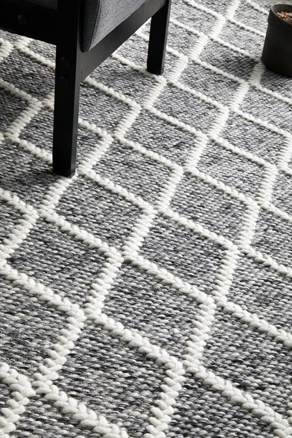 Grey White Wool Blend Rug Profile Pattern
