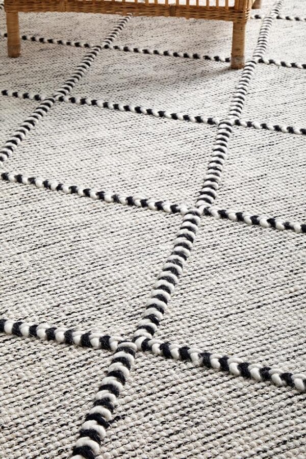 Jasmin Rug Close Up Photo