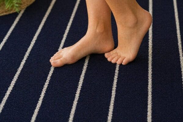 Patio carpet soft to walk on Colour Navy Cream
