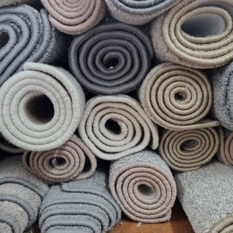 Carpet overlocking Carpet overlocking